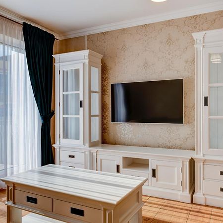 Montana Popa Aparthotel Blaj ภายนอก รูปภาพ