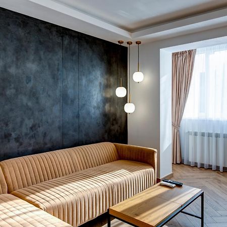 Montana Popa Aparthotel Blaj ภายนอก รูปภาพ