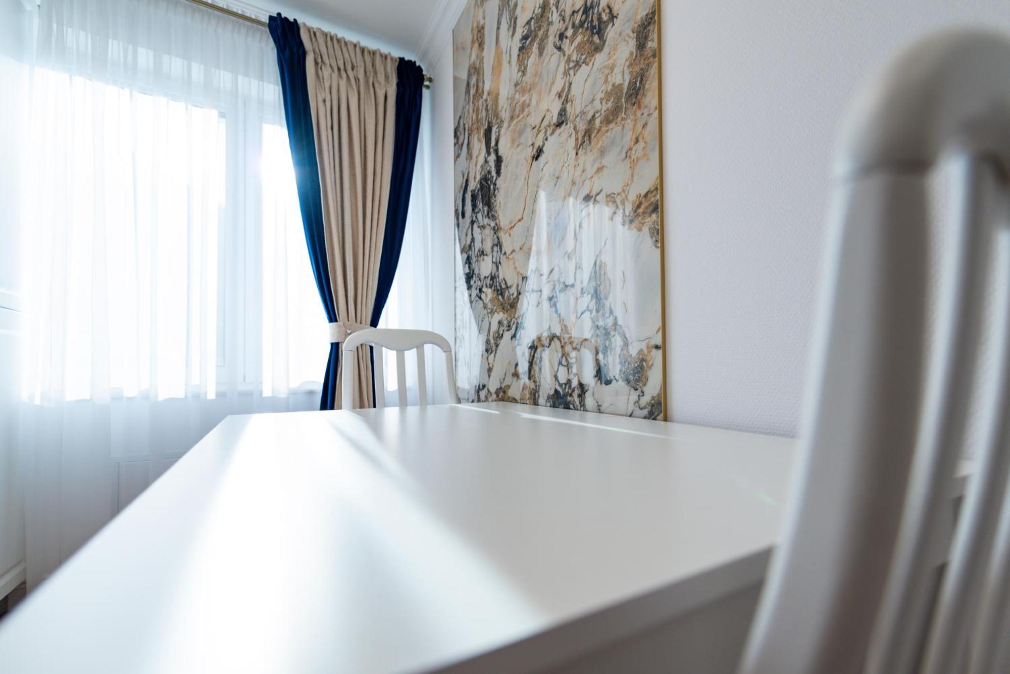 Montana Popa Aparthotel Blaj ภายนอก รูปภาพ