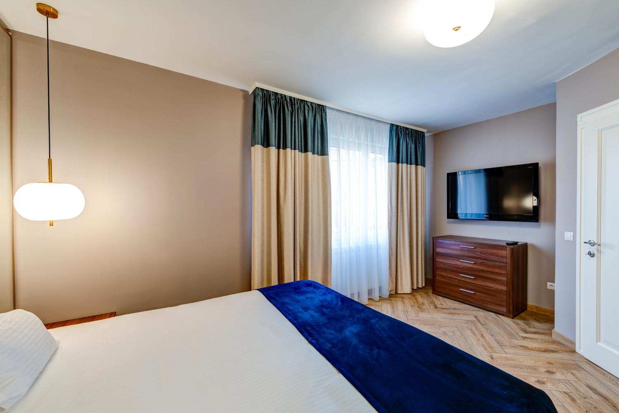 Montana Popa Aparthotel Blaj ภายนอก รูปภาพ