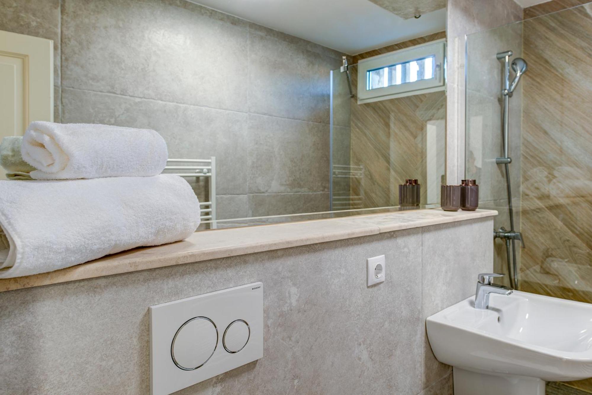 Montana Popa Aparthotel Blaj ภายนอก รูปภาพ
