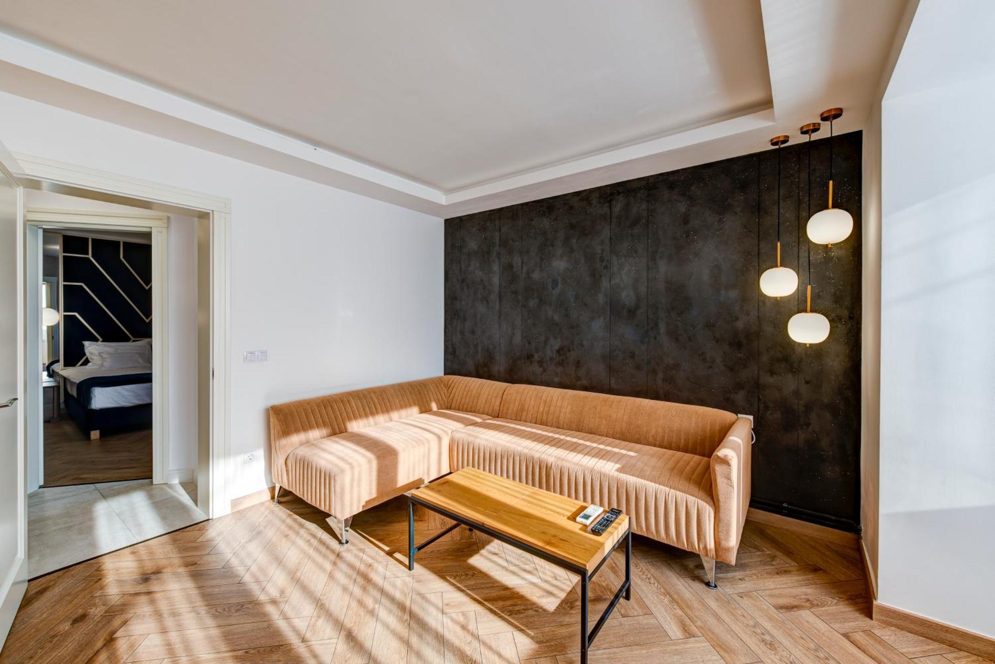 Montana Popa Aparthotel Blaj ภายนอก รูปภาพ